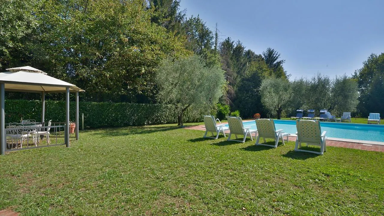 Villa Alida 12, Emma Villas Capannori Italy