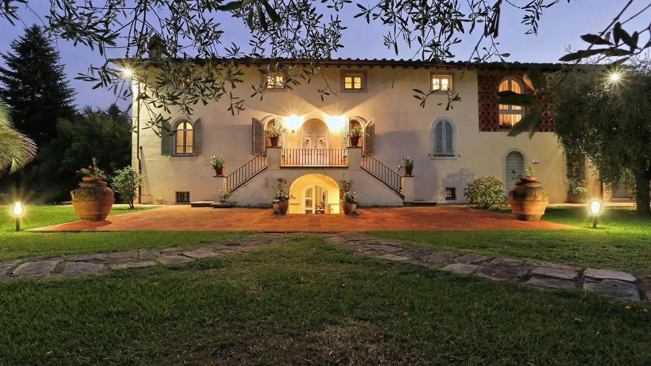 Villa Alida 12, Emma Villas Capannori