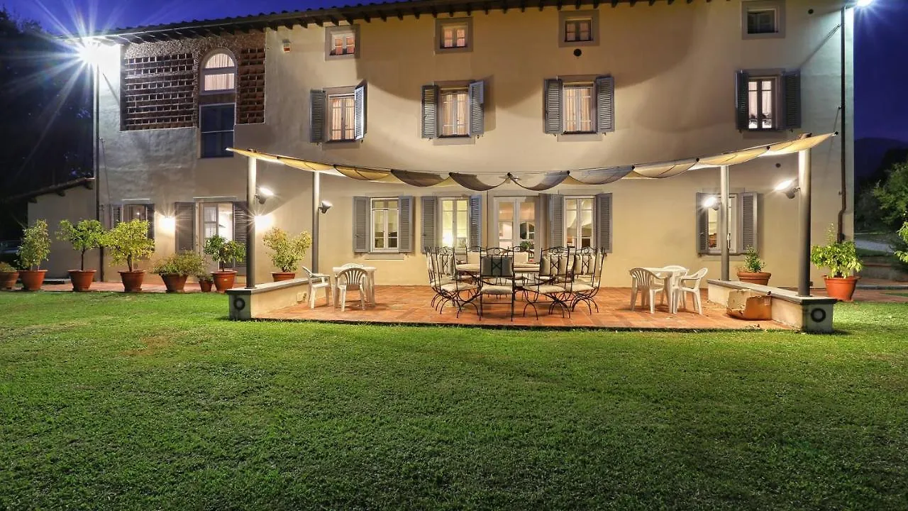 Villa Alida 12, Emma Villas Capannori